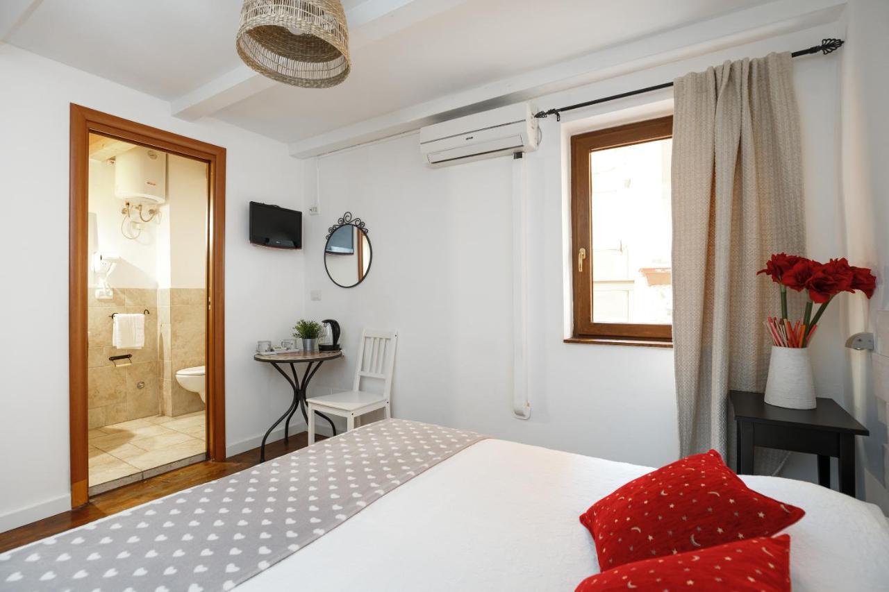 B&B La Corte San Francesco Bari Zewnętrze zdjęcie