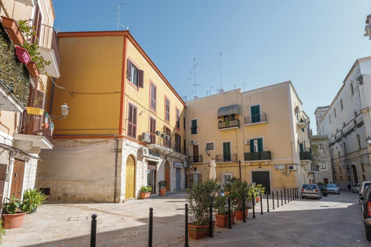 B&B La Corte San Francesco Bari Zewnętrze zdjęcie
